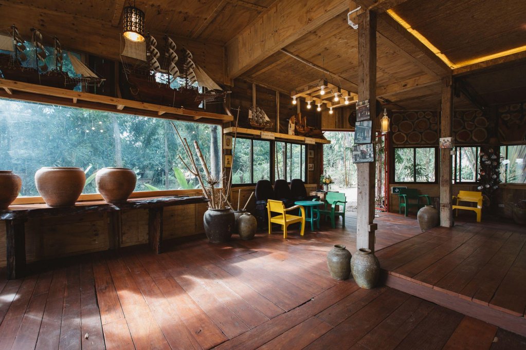 Rai Kidteung Resort,Pak Chong>>Khao Yai National Park,3 star