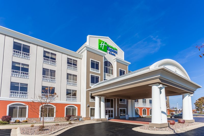 holiday inn express rockford loves park