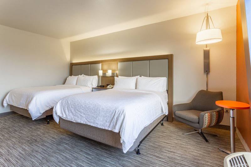 holiday inn express rockford loves park