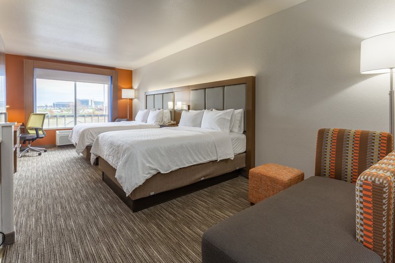 holiday inn express rockford loves park