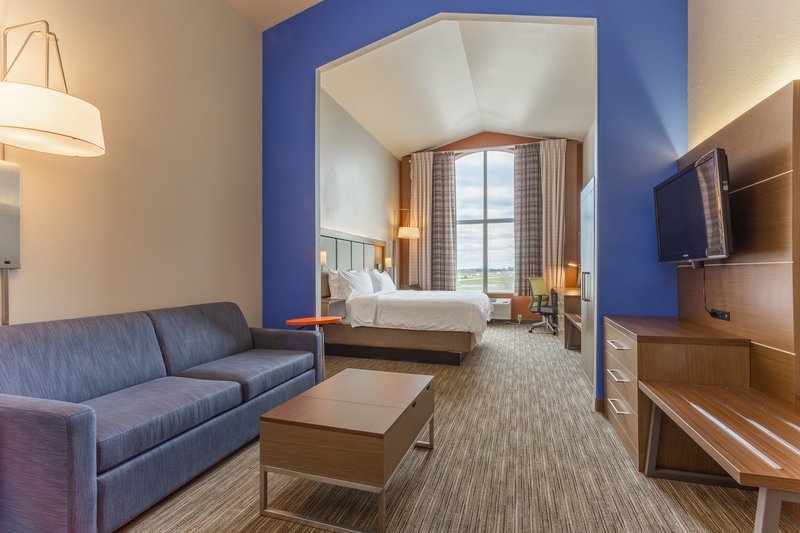 holiday inn express rockford loves park