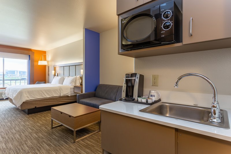 holiday inn express rockford loves park