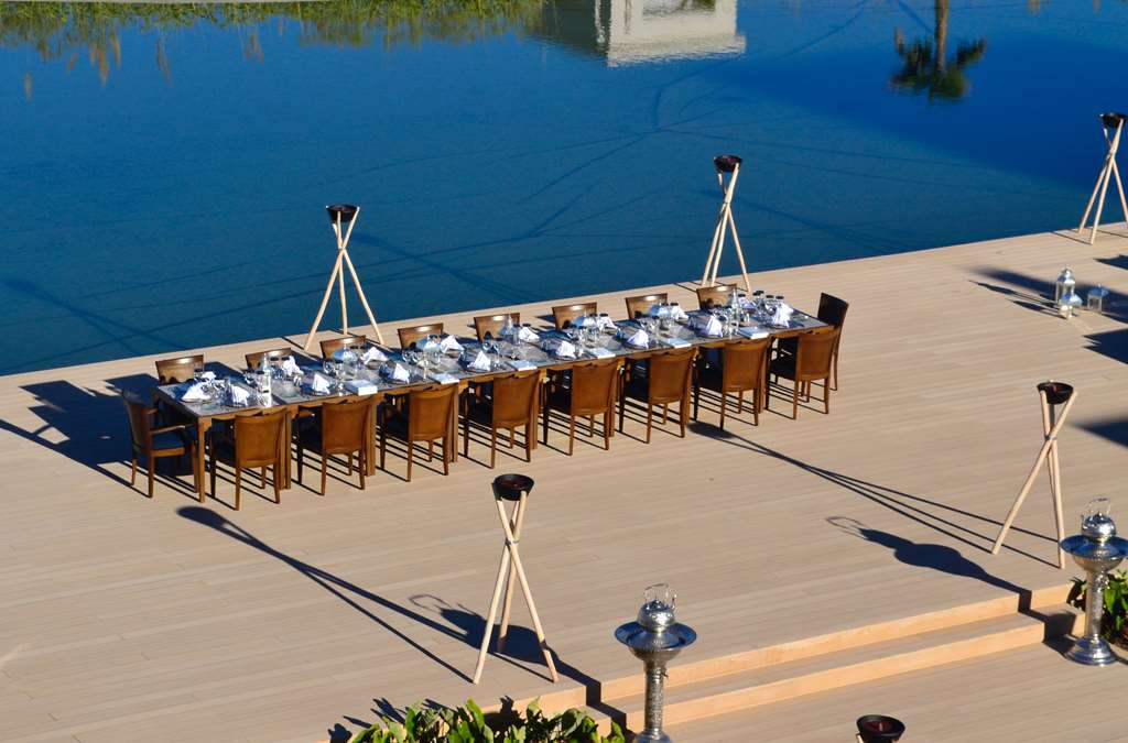 banyan tree tamouda bay