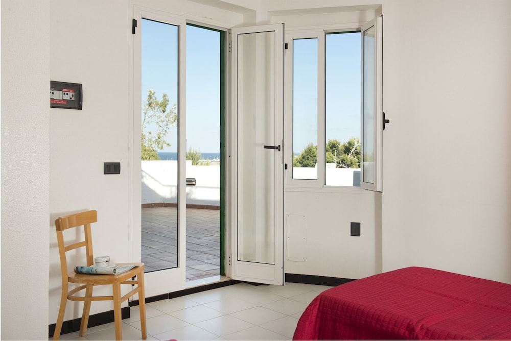 cala corvino hotel resort