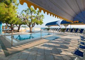 cala corvino hotel resort