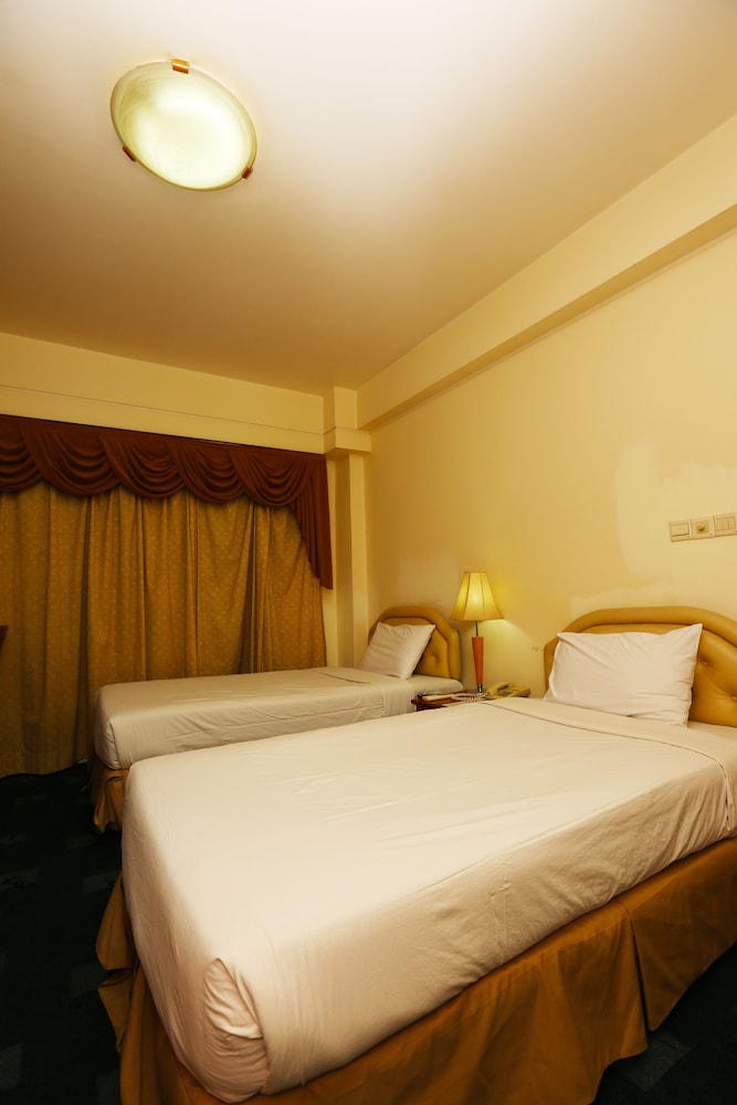 hotel eastern residence