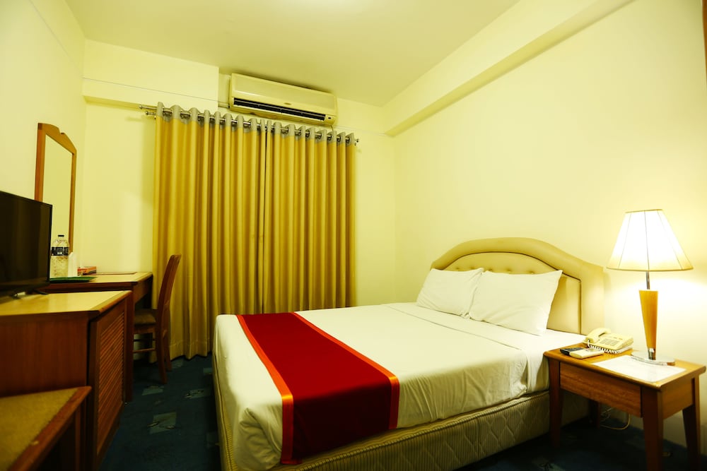 hotel eastern residence