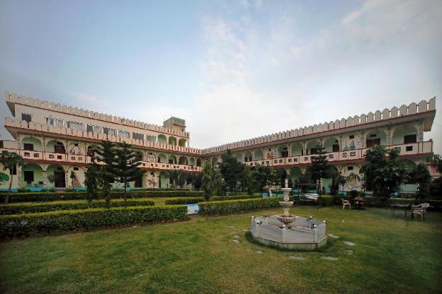 hotel pushkar heritage