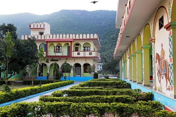 hotel pushkar heritage