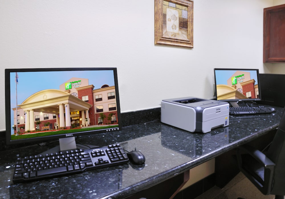 holiday inn express hotel and suites sealy by ihg