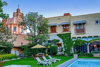 hotel la plaza de tequisquiapan