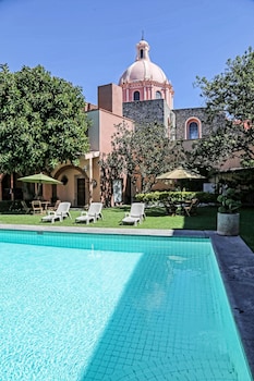 hotel la plaza de tequisquiapan