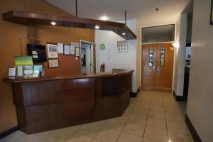 oyo 210 apple tree suites