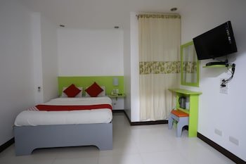 oyo 210 apple tree suites