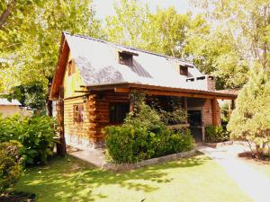 los platanos cabanas and suites