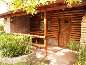 los platanos cabanas and suites