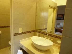 los platanos cabanas and suites