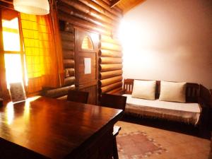 los platanos cabanas and suites