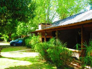 los platanos cabanas and suites