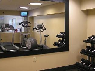 Holiday Inn Express & Suites West Long Branch - Eatontown,New Jersey>>Long Branch,3 star