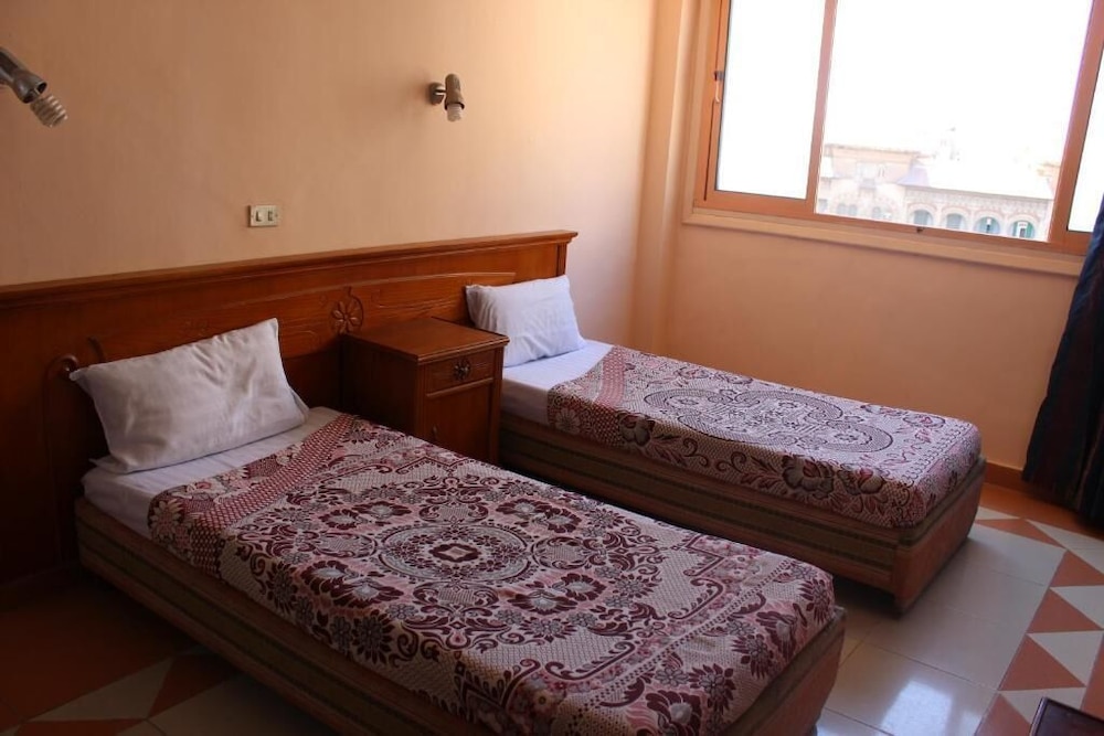 sea star hotel