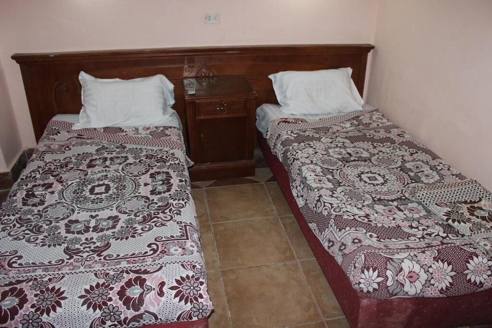 sea star hotel