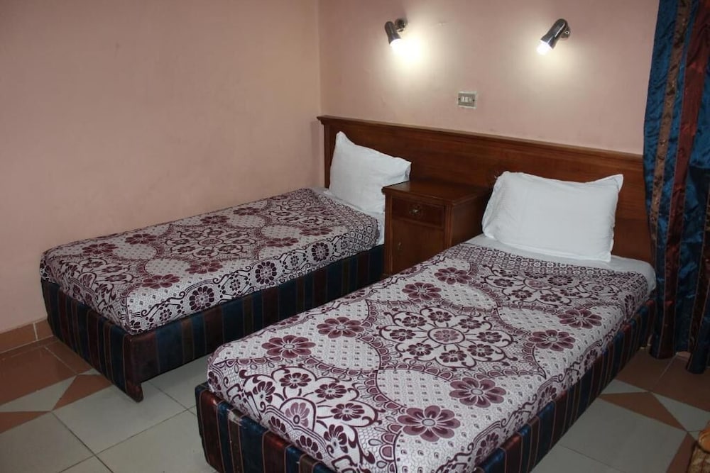sea star hotel