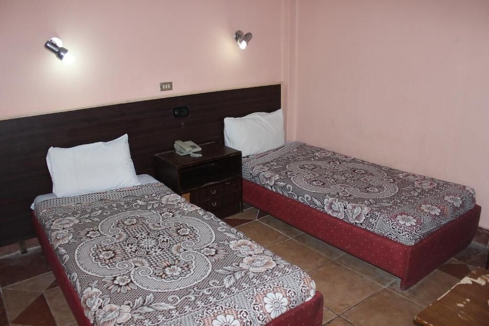 sea star hotel