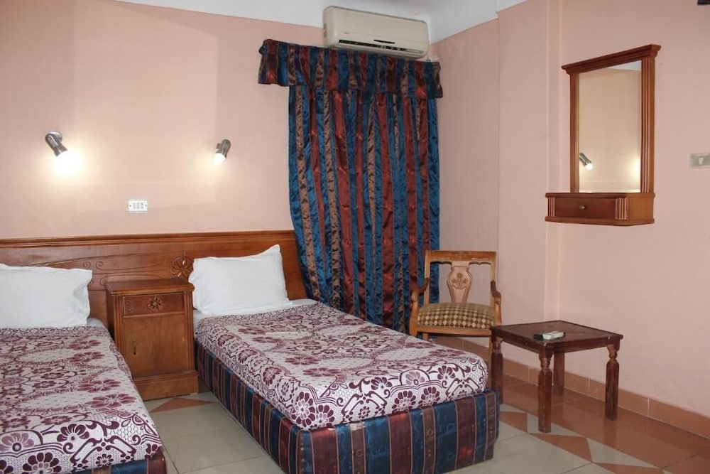 sea star hotel