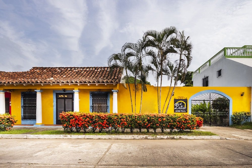 hostal el patio
