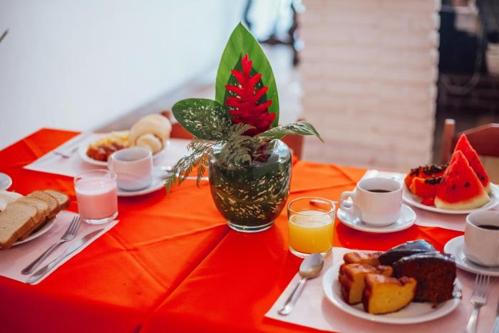 pousada chale suisso