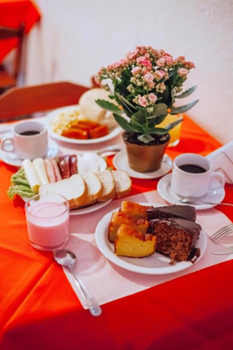 pousada chale suisso