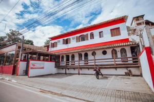 pousada chale suisso