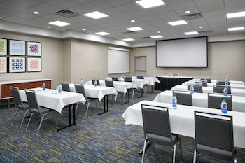 Holiday Inn Express Richmond Downtown By Ihg,Virginia>>Richmond,3 star