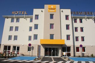 Kyriad Direct Mont De Marsan - St Avit,Next To A Golf Course,2 star