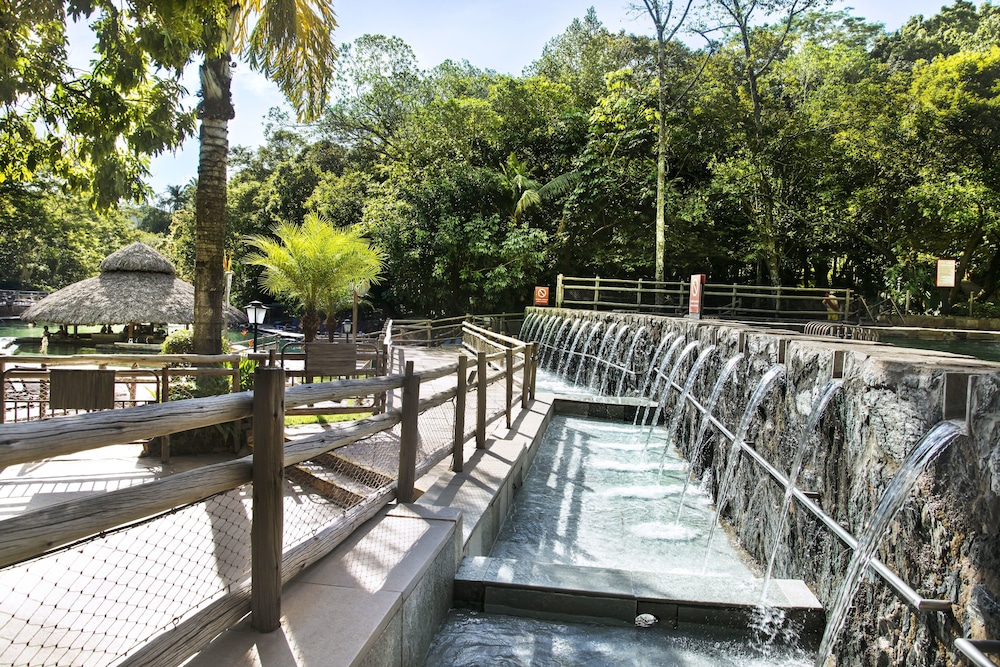 rio quente resorts cristal resort