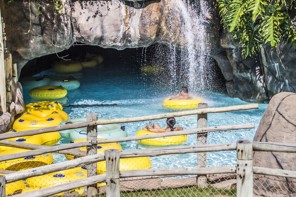 rio quente resorts cristal resort