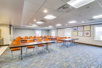 holiday inn express vincennes by ihg