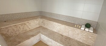 Awa Resort Hotel,Trinidad>>Encarnacion,4 star