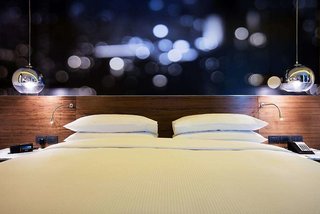 krystal urban guadalajara