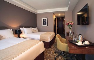 courtyard by marriott santiago airport
