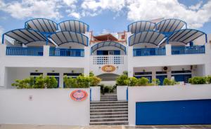 erato apartments