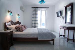 erato apartments