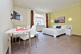Duomo Hotel & Apartments,Near Museo Del Duomo,4 star