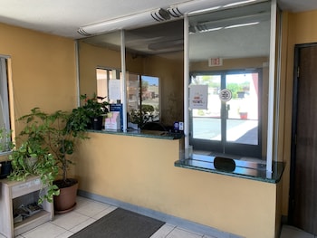 Luxury Inn,Bernalillo>>Albuquerque,2 star