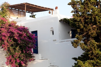 antonina hotel apartments