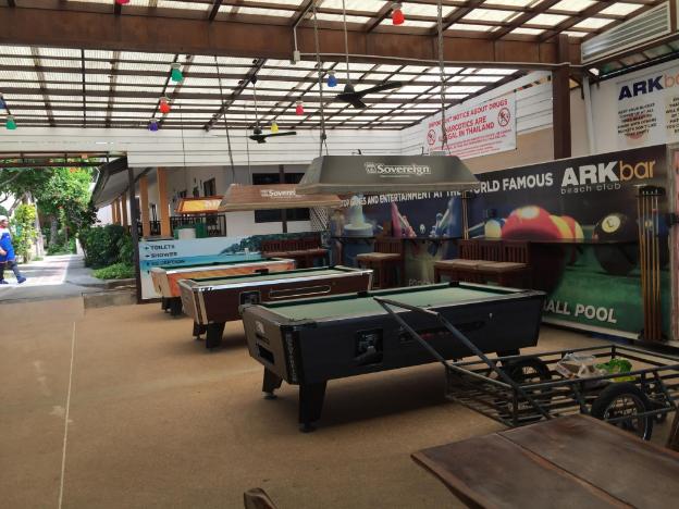 coconut grove hotel samui hostel