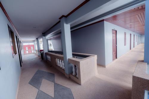 coconut grove hotel samui hostel