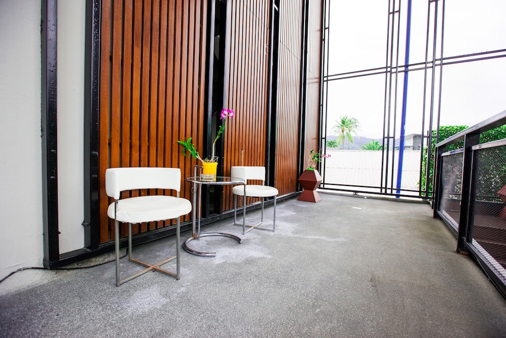 amenity apartel samui