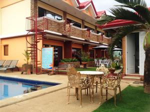 Citadel Bed And Breakfast,Puerto Princesa>>Palawan,3 star